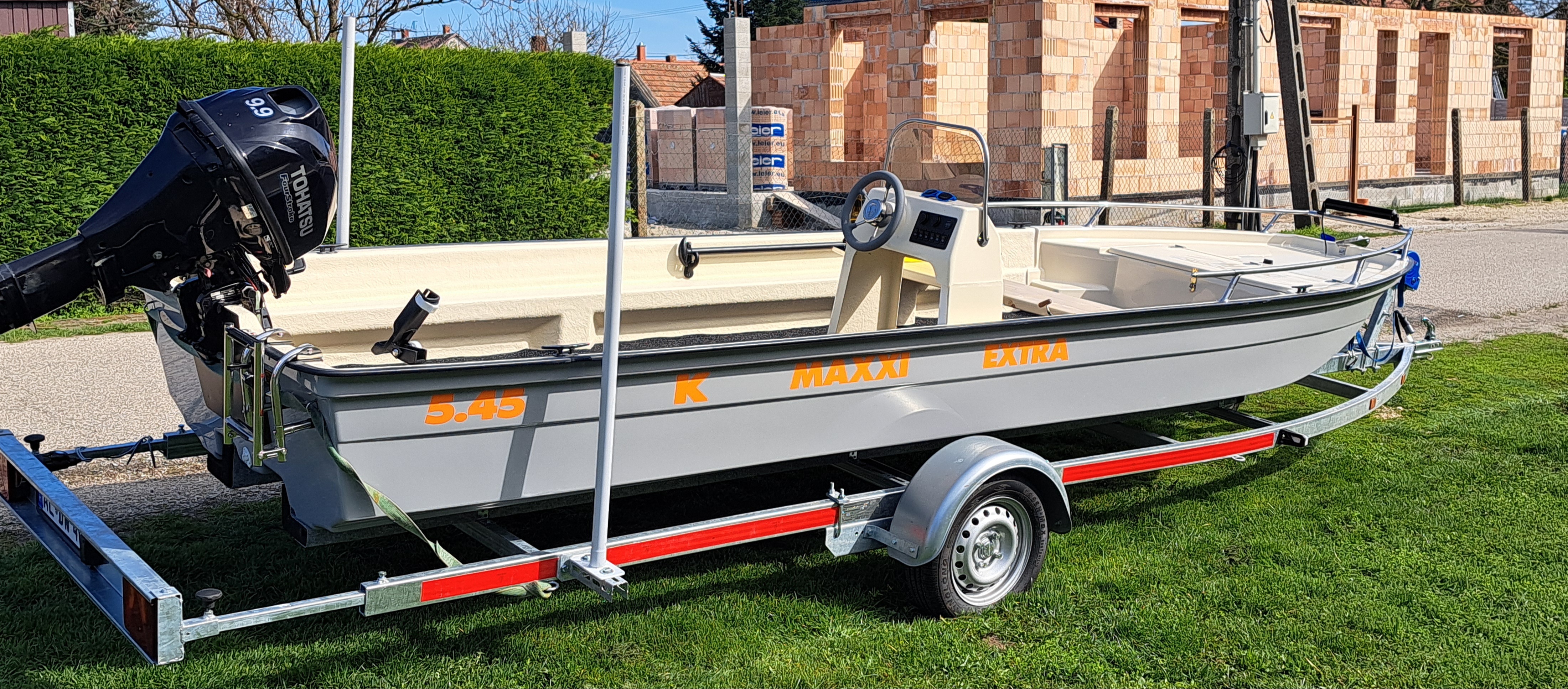 K maxxi 545 Tohatsu 20 ps
