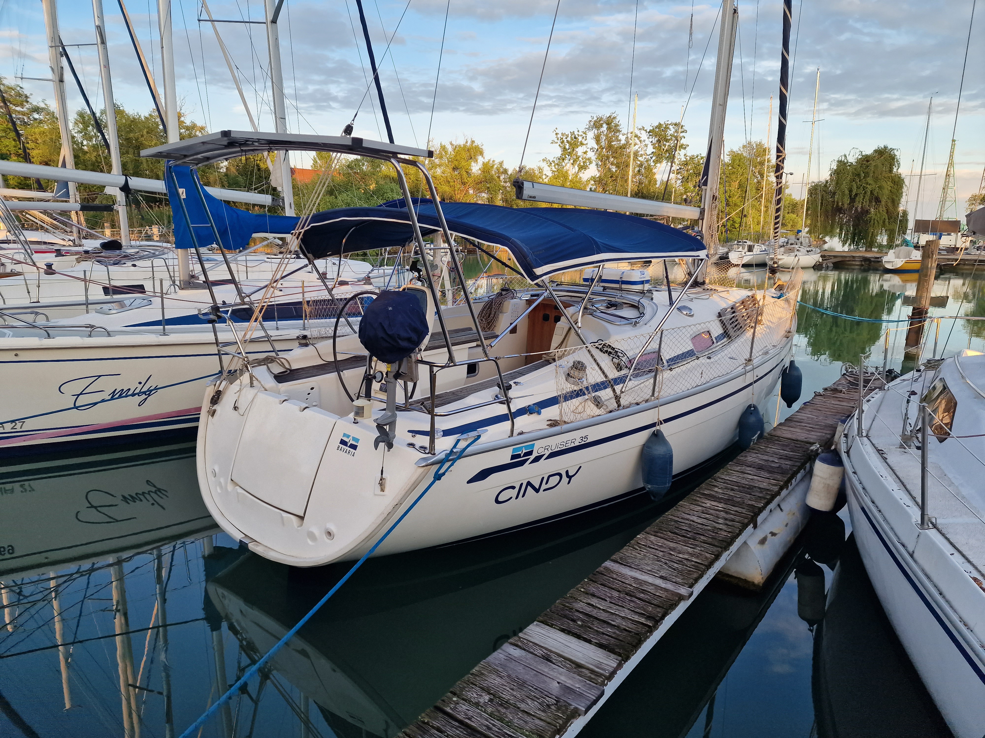 Bavaria 35 cruiser