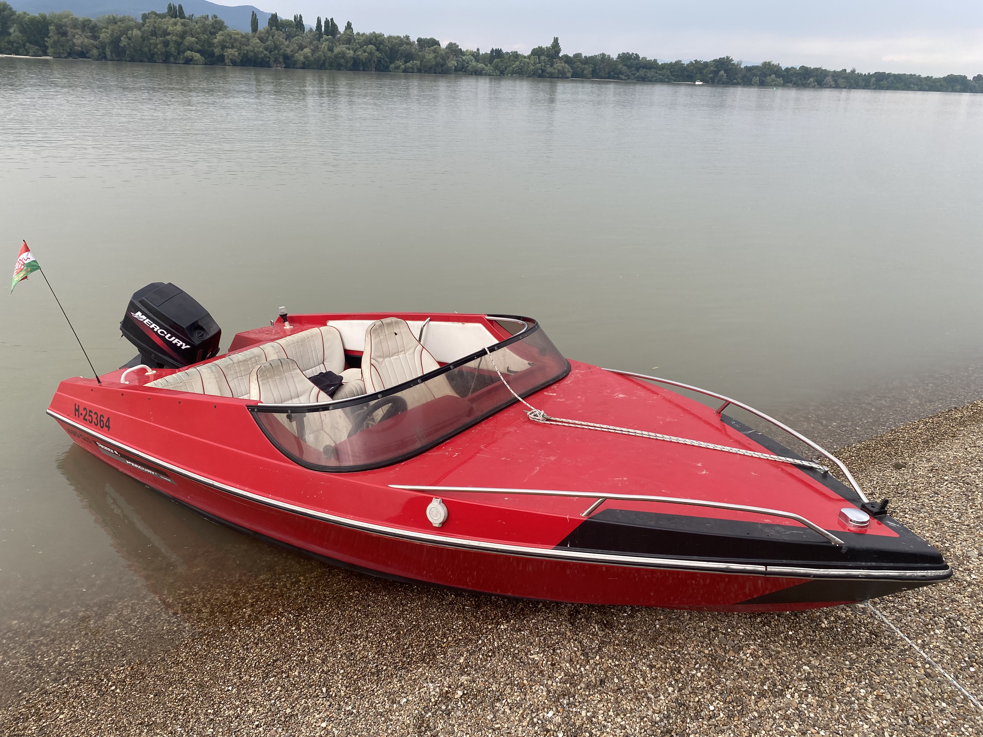 Riamar 480 Mercury 60 + rendszámos utánfutó