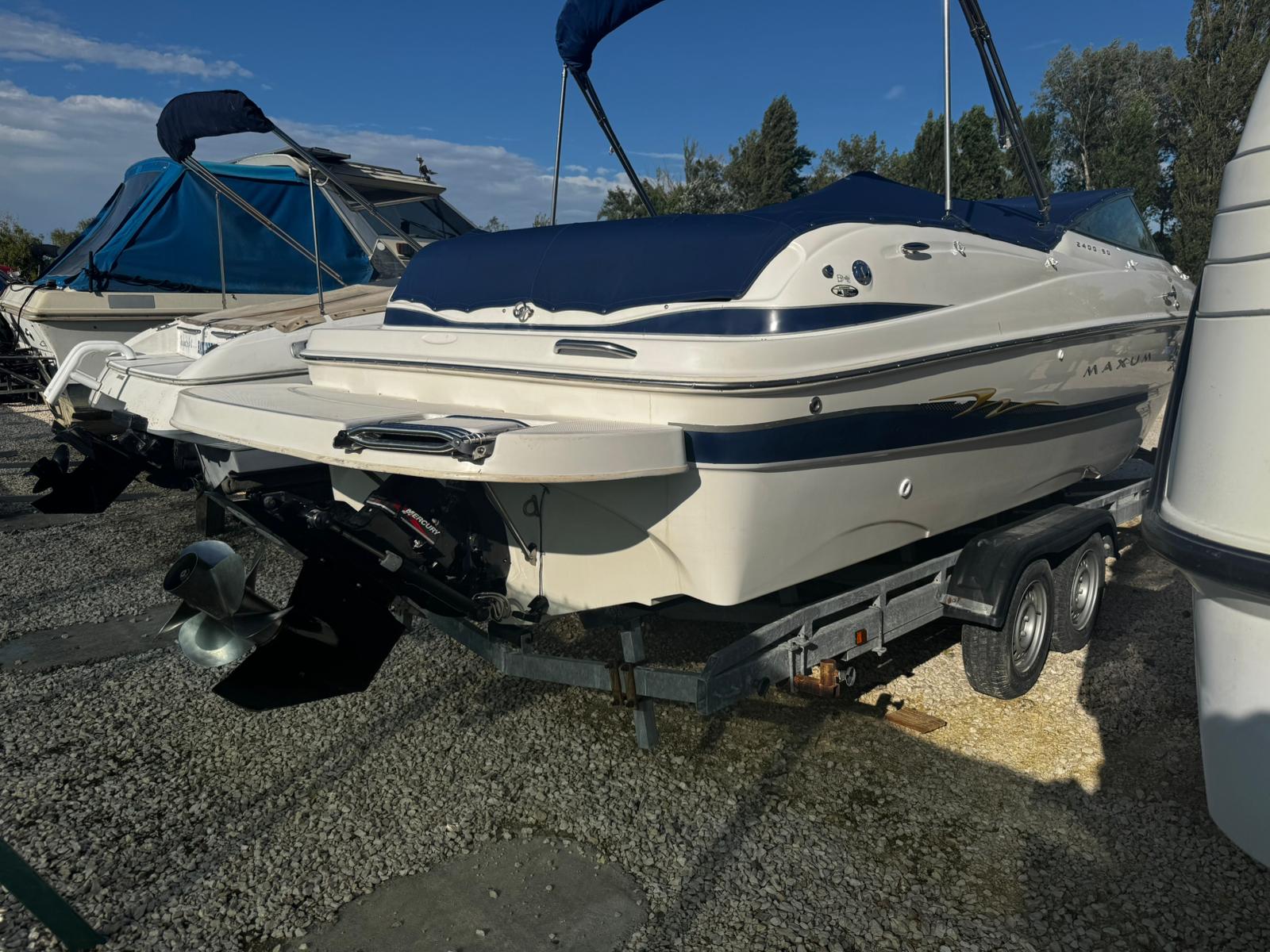 MAXUM 24 LSC 5.0 MPI MOTORRAL
