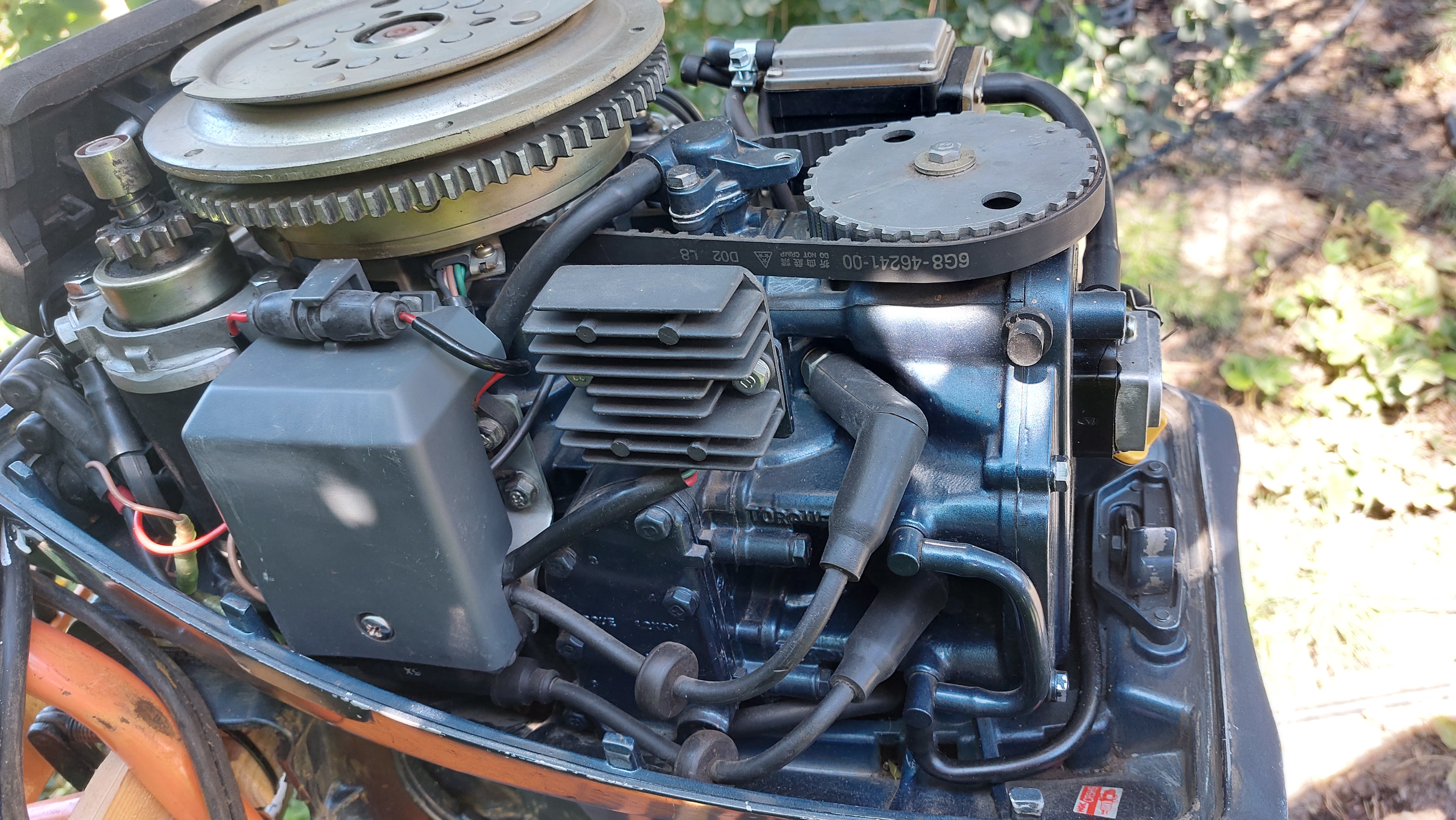 Yamaha 8 lóerős önindítós 4 ütemű csónakmotor
