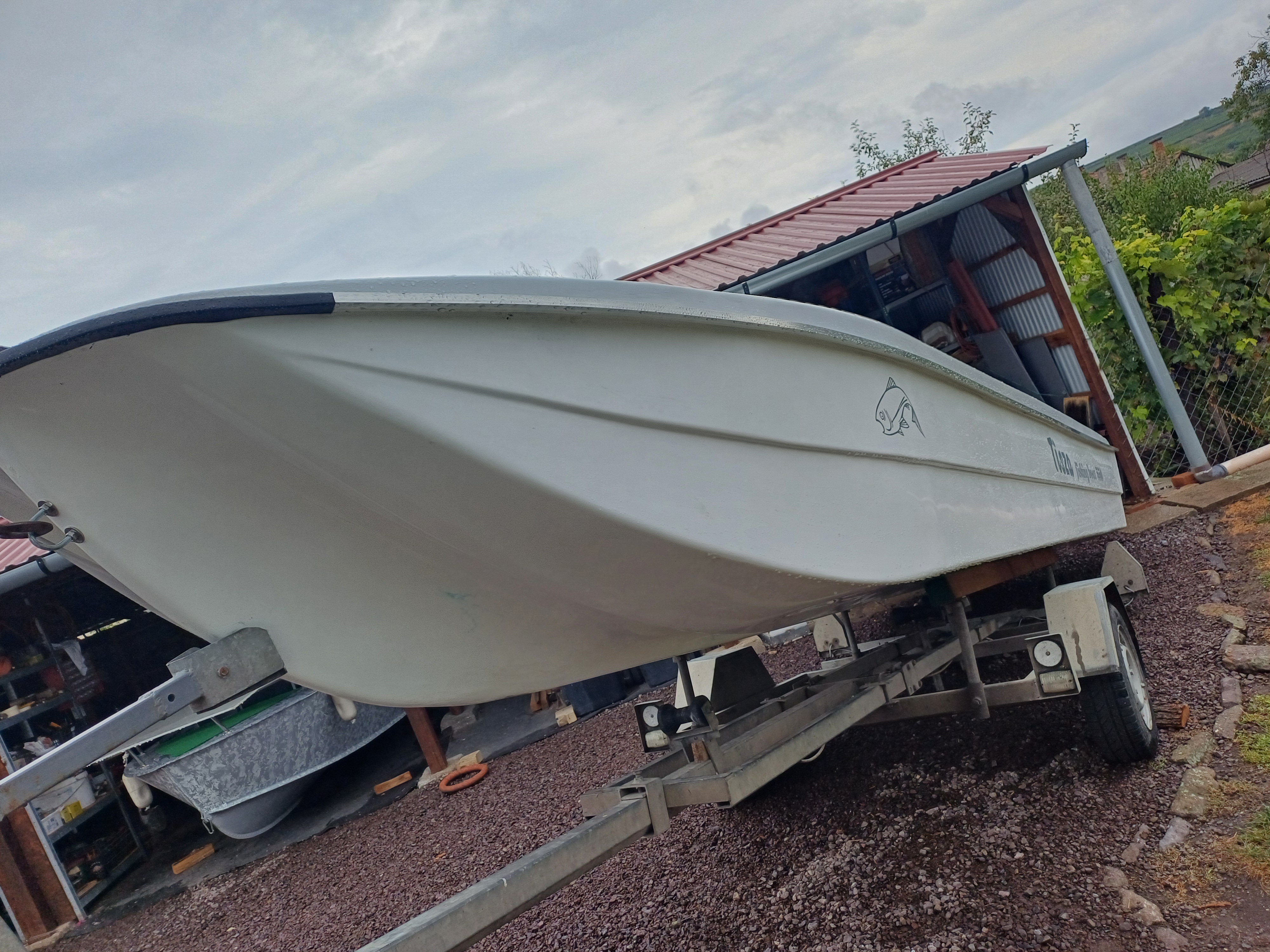 Tisza fishing boat 