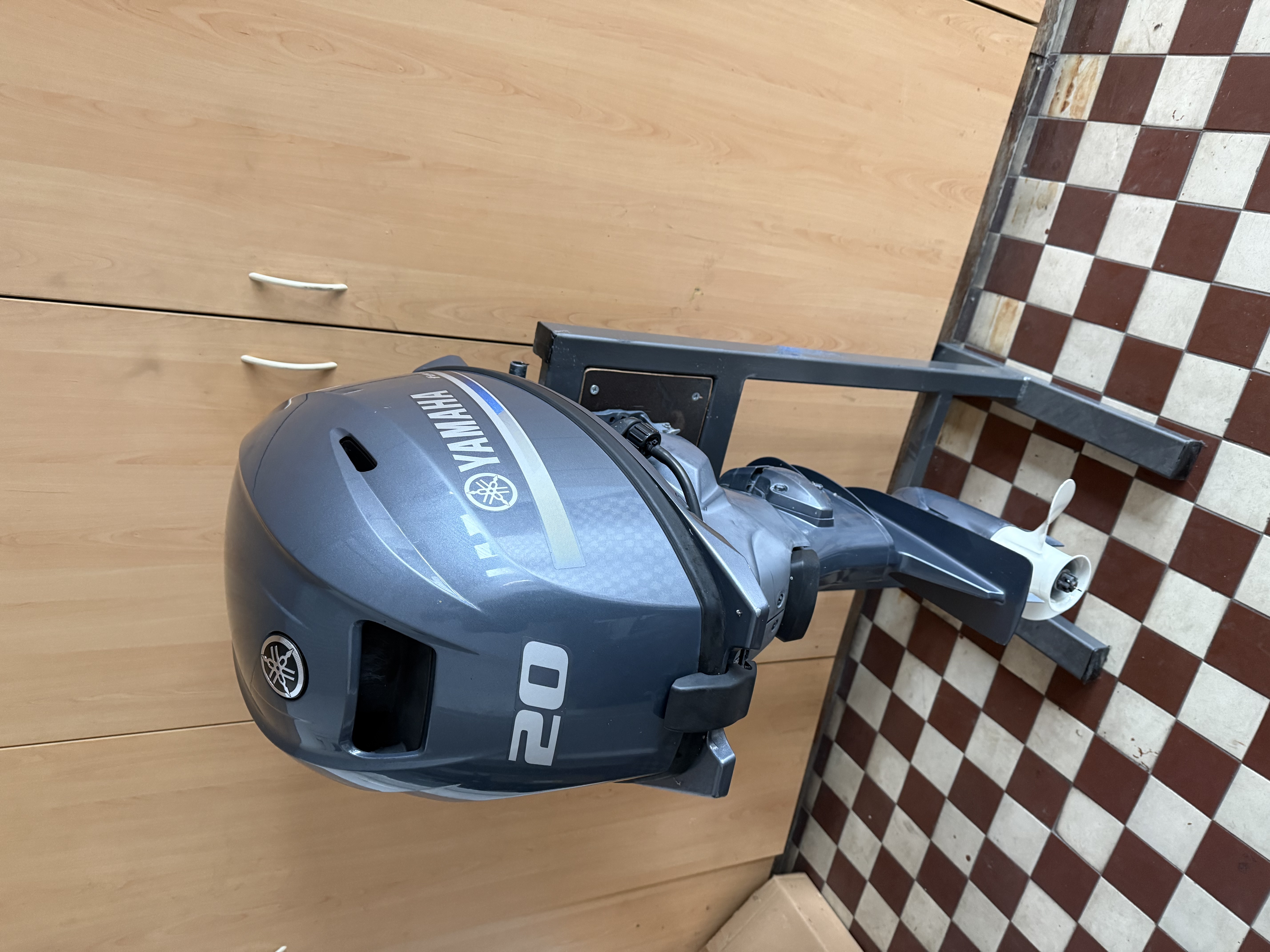 Yamaha F20/25 injektoros