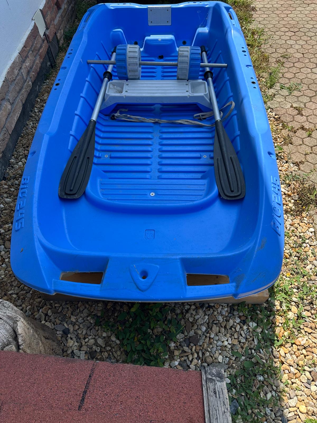 BIC 245 katamarán testű csónak 