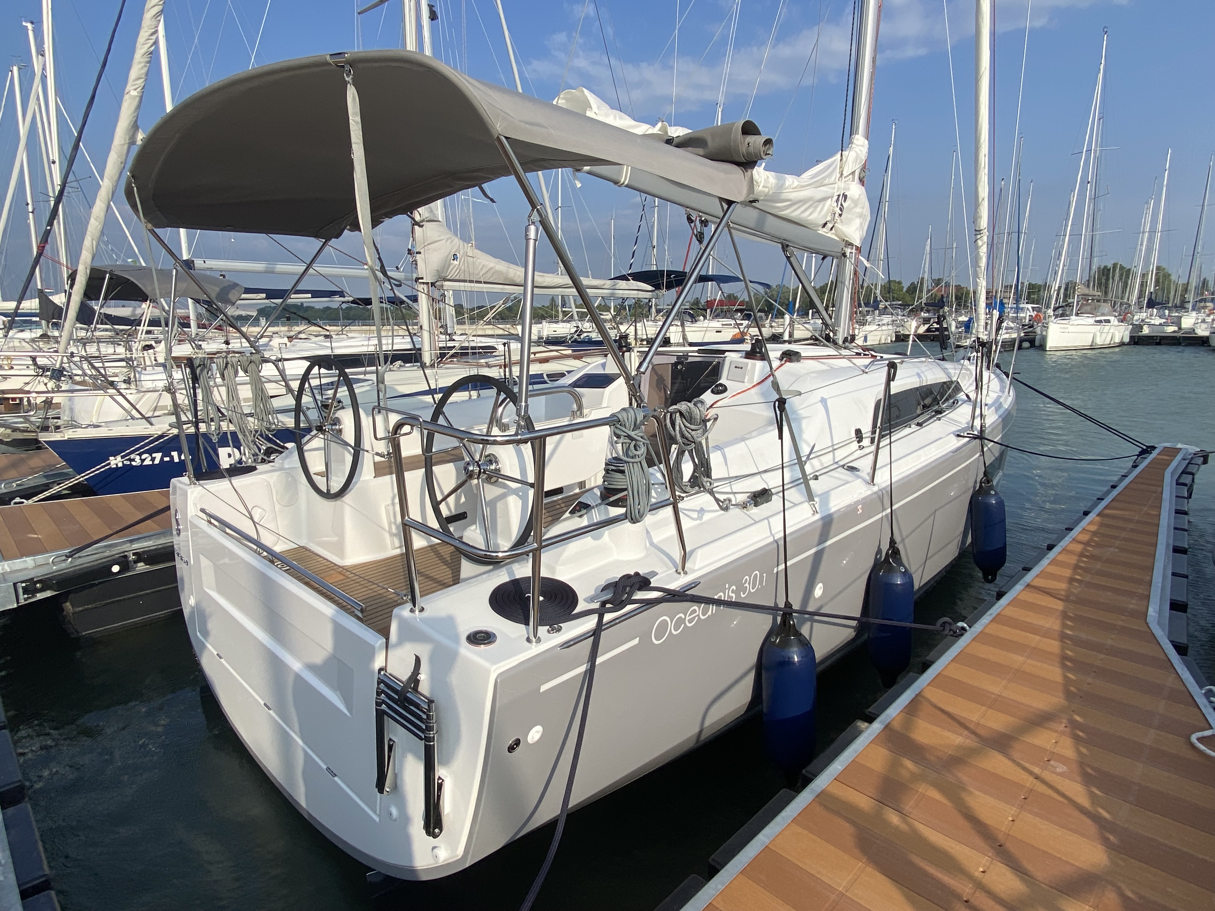 Beneteau Oceanis 30.1