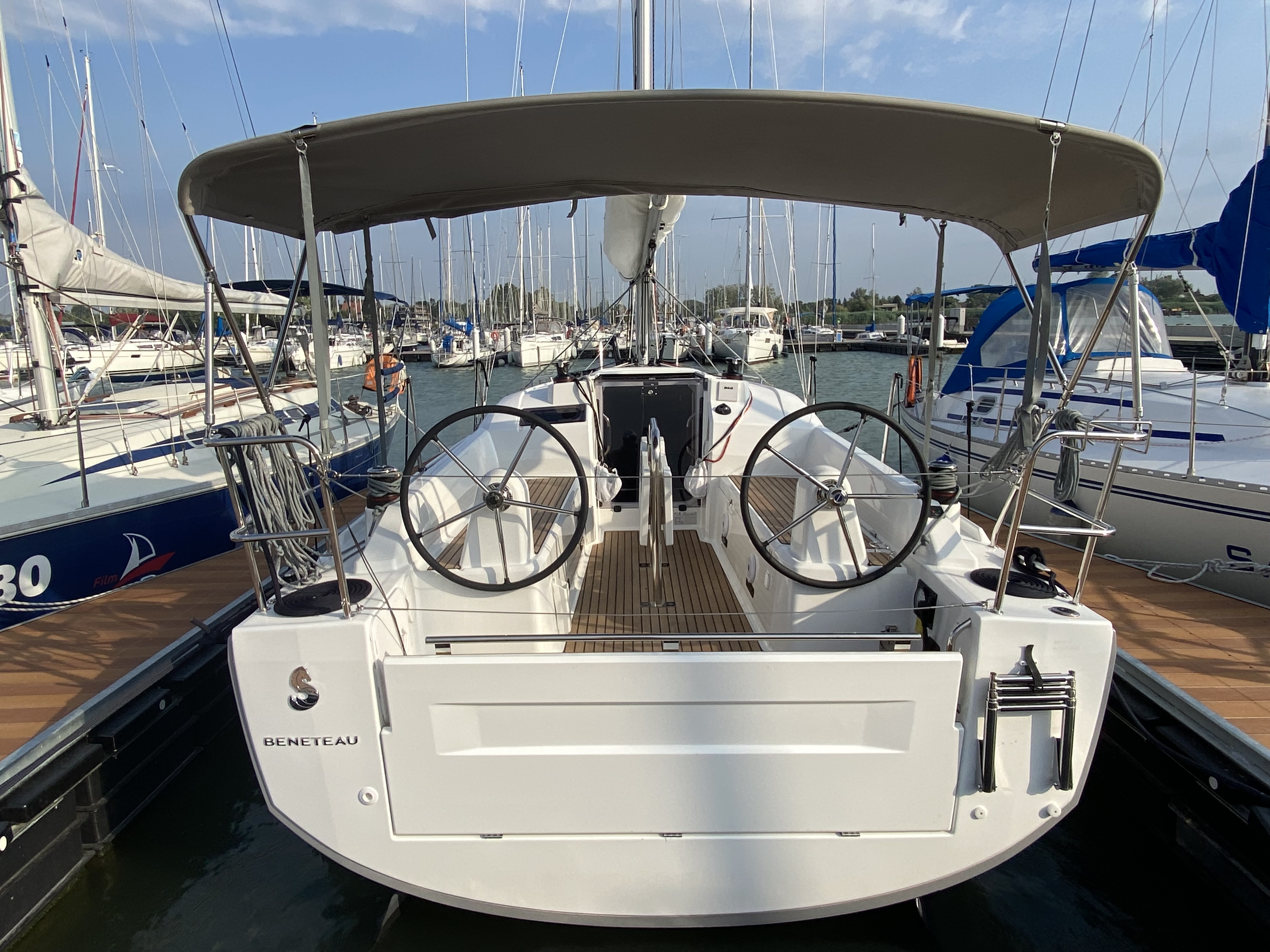 Beneteau Oceanis 30.1