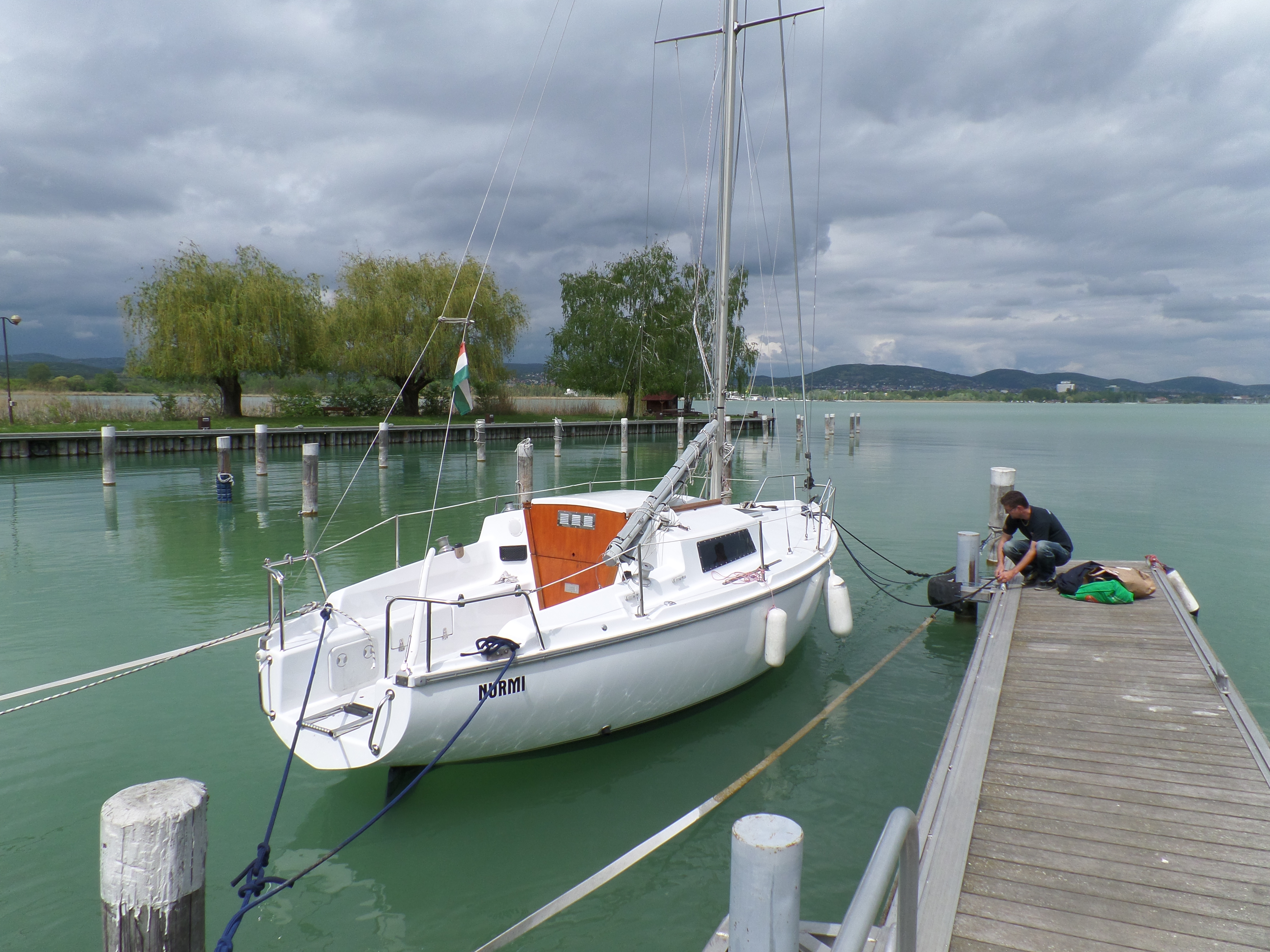 25 lábas belépő szintű, gyerekbarát, könnyen kezelhető családi vitorlás