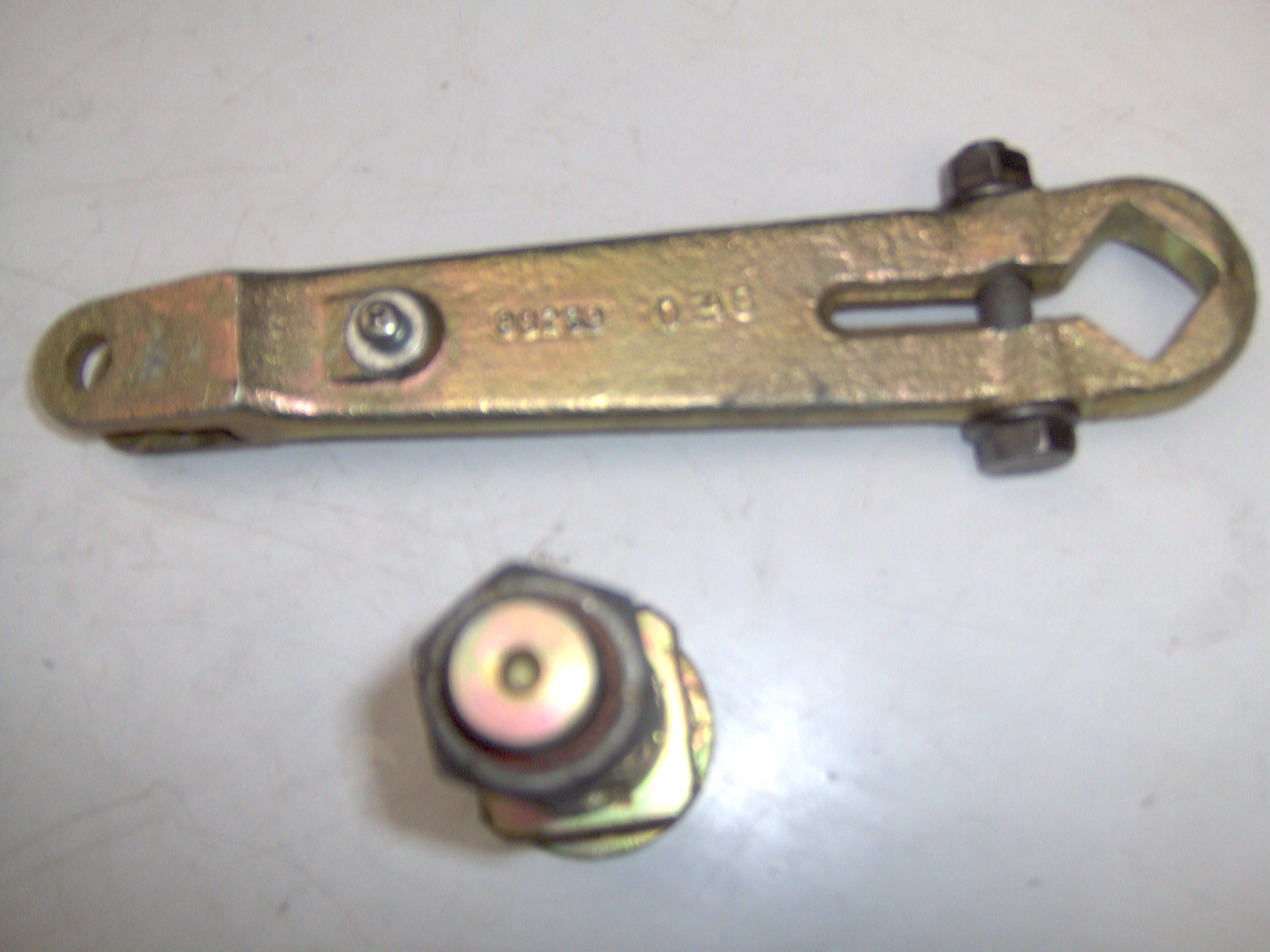 kormánytengely/irányitókar