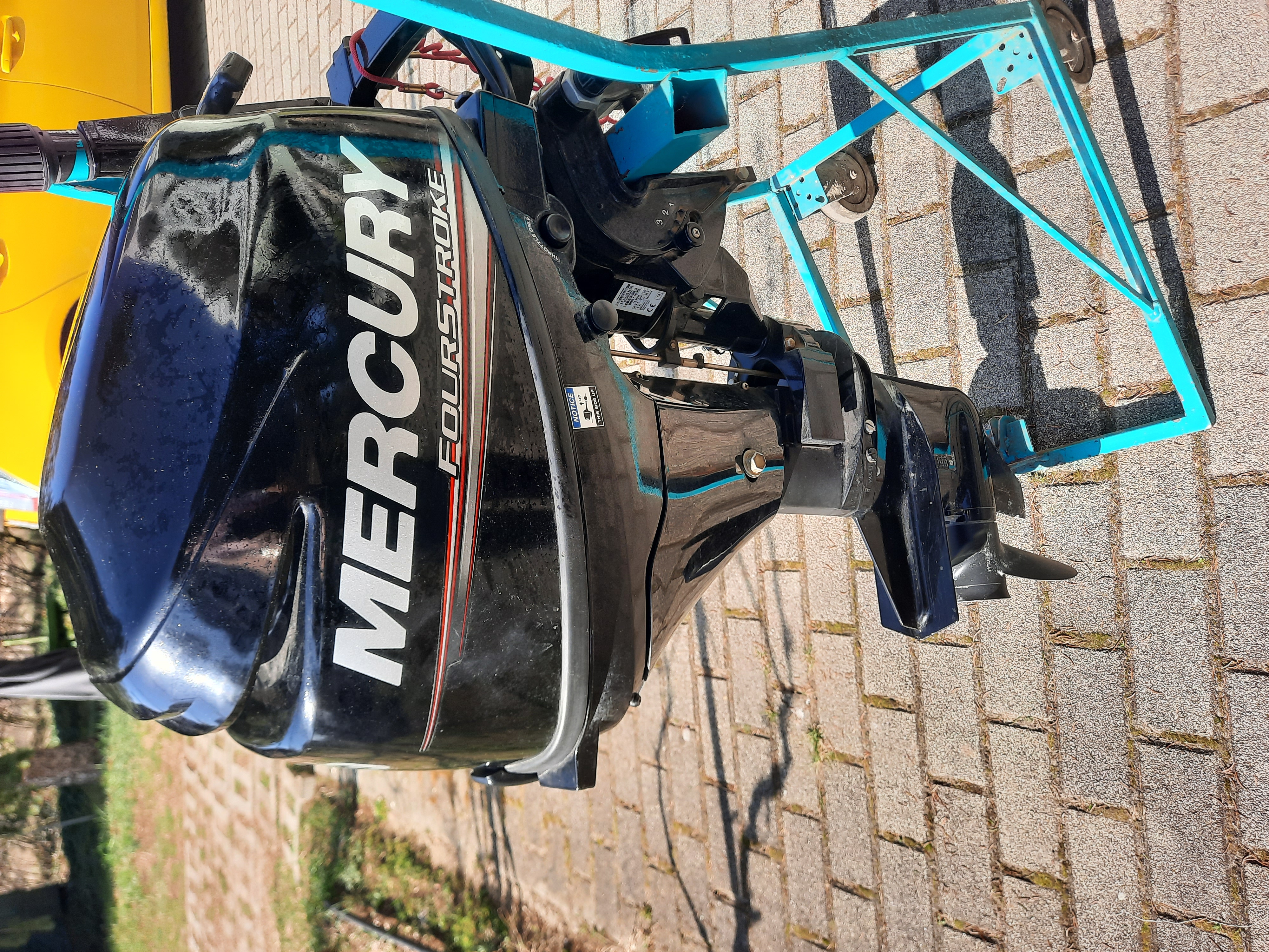 Mercury Marine 1F10201HA csónakmotor eladó