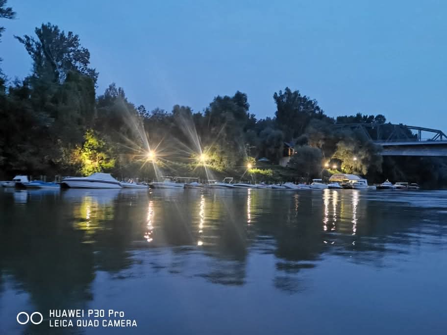 Eladó a Navigátor Kikötő Tiszaugon