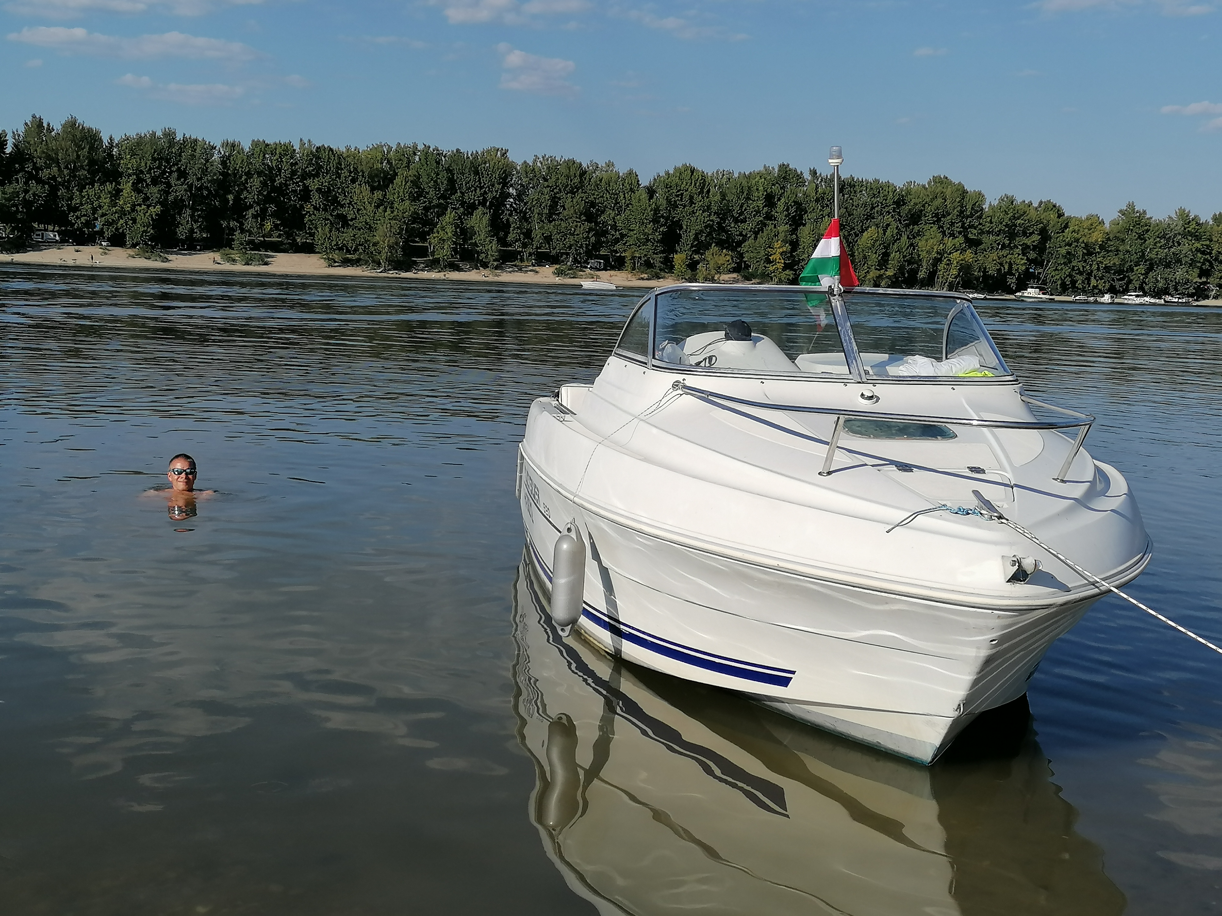 Quicksilver 520 Cabin
