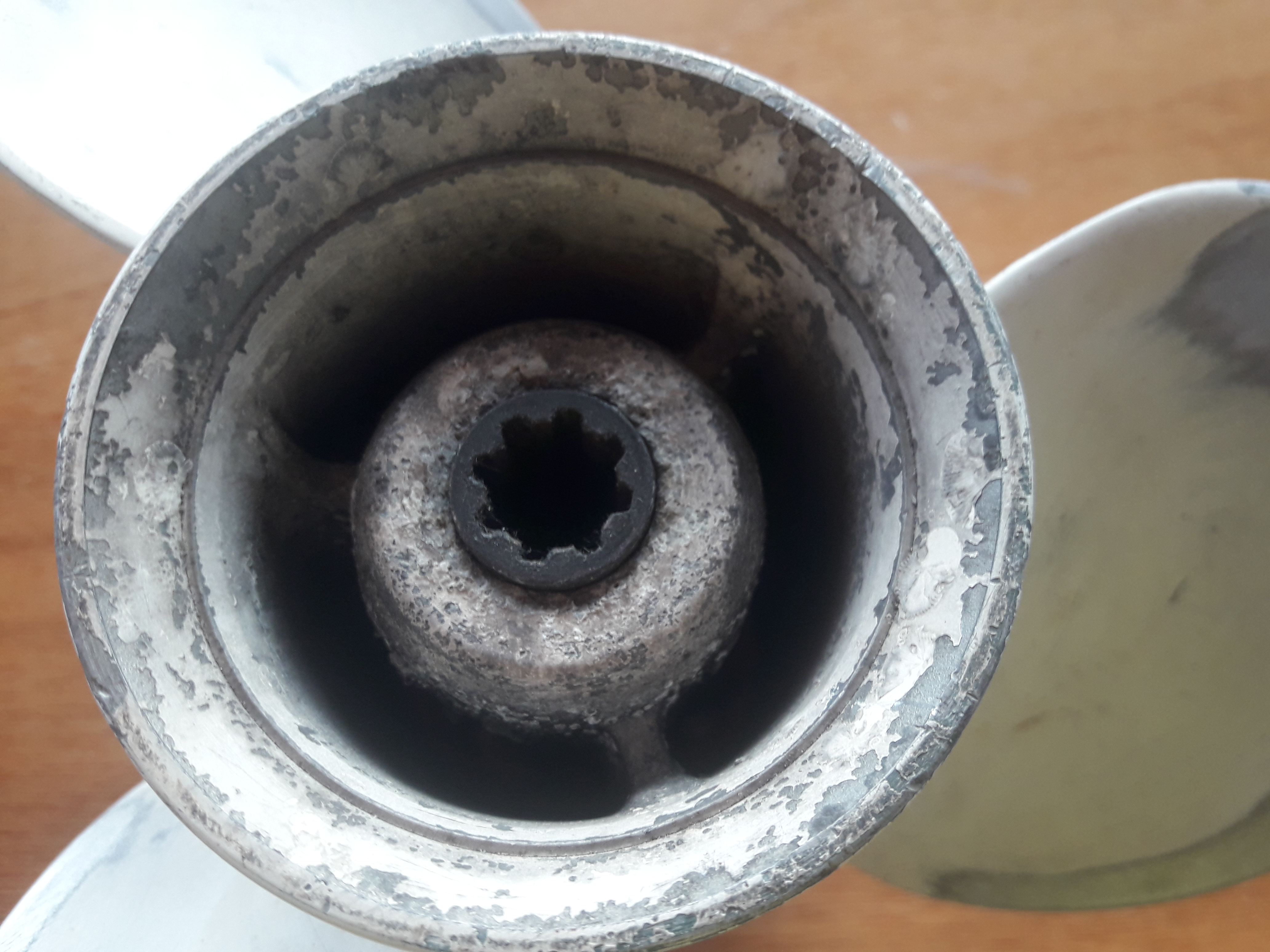Yamaha 9,9-15 LE 9 1/4x11 propeller, hajócsavar