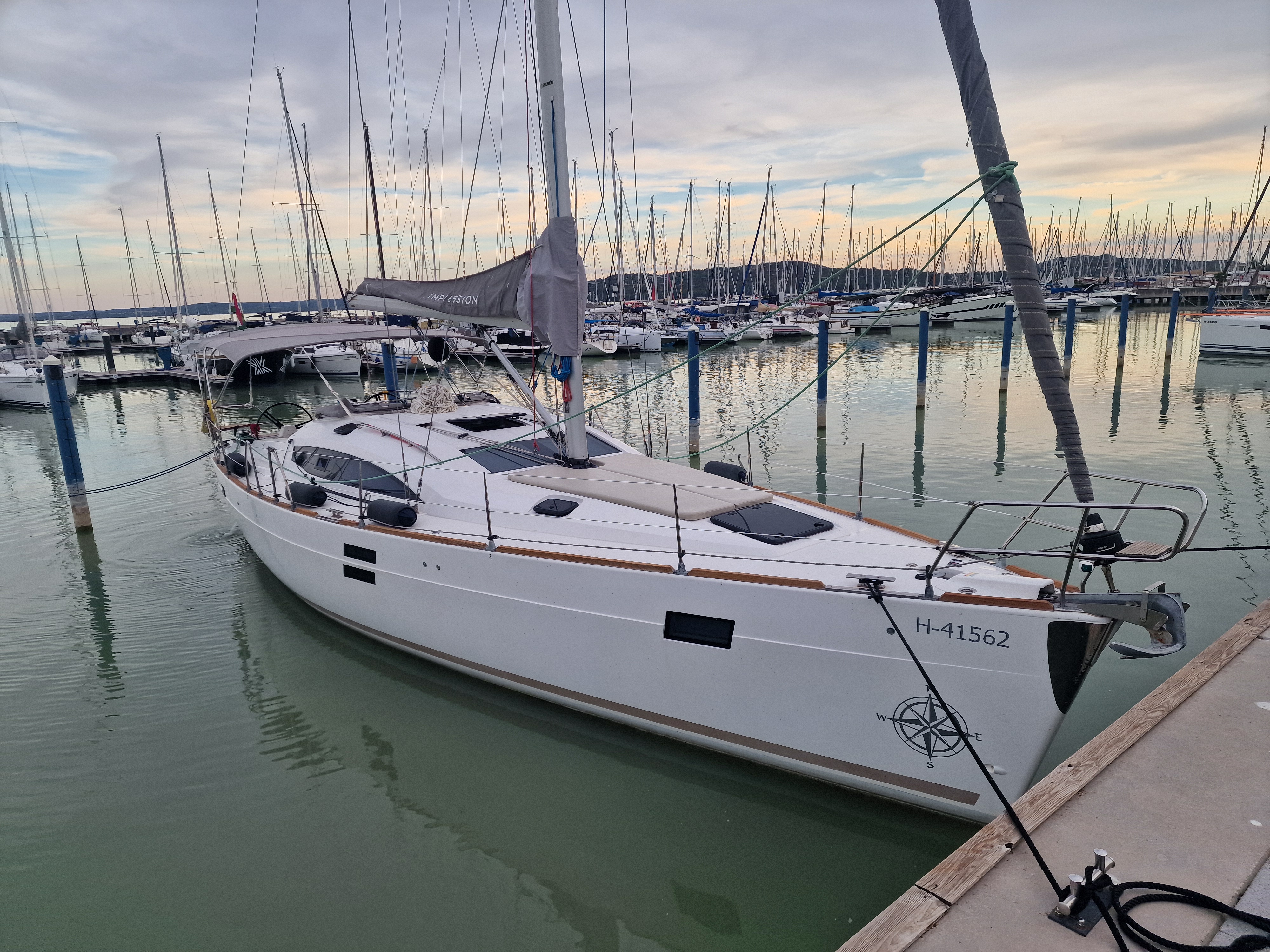 Elan 45 impression