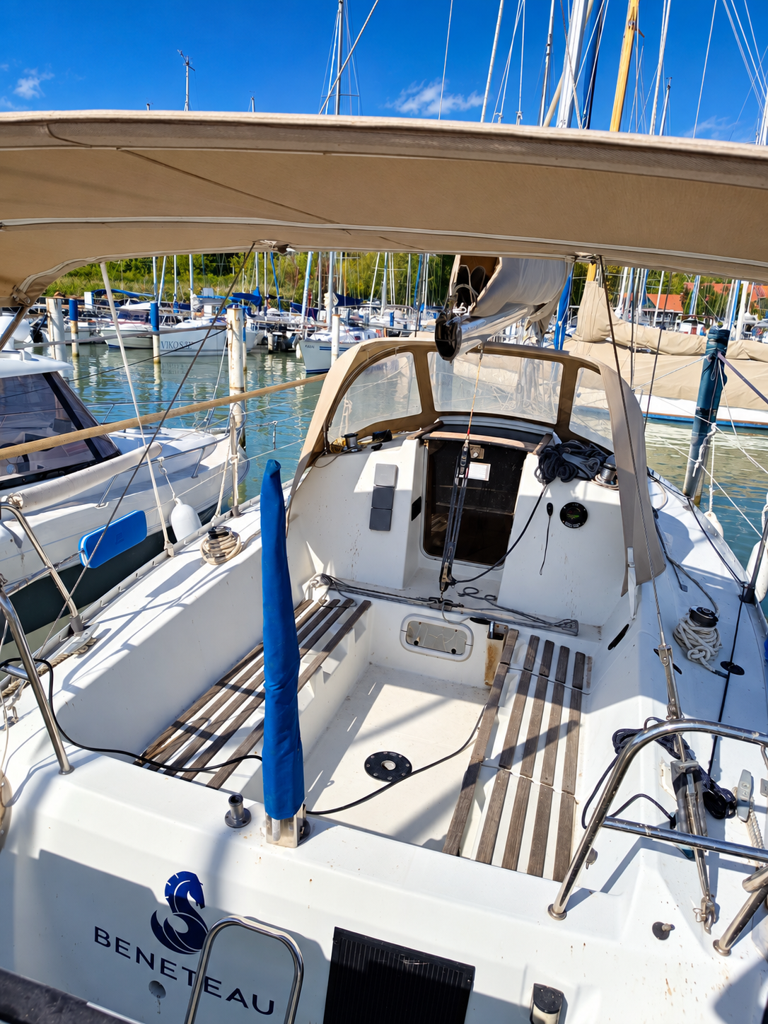 Beneteau First 285