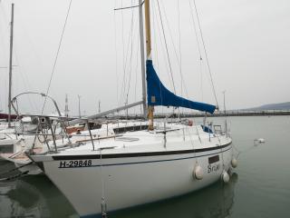 Dufour 27 vitorláshajó