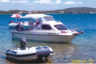 eladó hajó