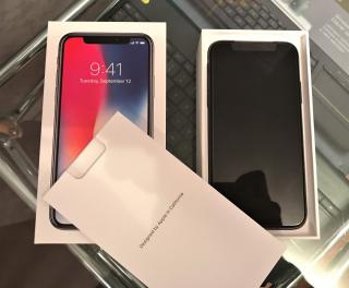 Apple iPhone X 64GB = 400 EUR ,Apple iPhone X 256GB = 450 EUR ,WhatsApp Chat: +447451221931