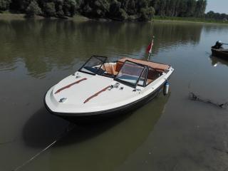 Bayliner Quarter Master