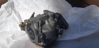 Karburátor Evinrude/Johnson 9.9