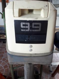 Eladó egy 9.9 le 2t hosszúcsizmás Evinrude csónakmotor