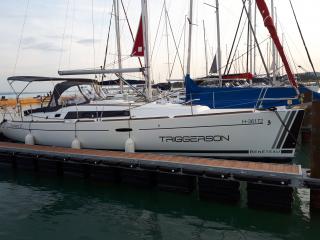 Beneteau oceanis 37