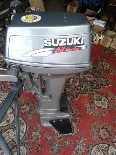 Suzuki csónakmotor