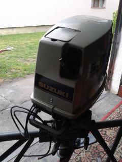 Suzuki csónakmotor