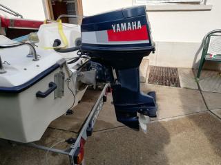 YAMAHA 40 LE Kétütemű csónakmotor