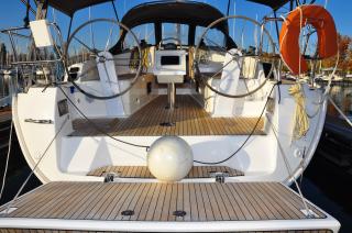 Bavaria 37 cruiser (2017) eladó