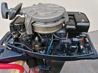 Yamaha 9.9D típusú 10 lóerős 2 ütemű csónakmotor eladó.