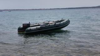 Motoros gumicsónak