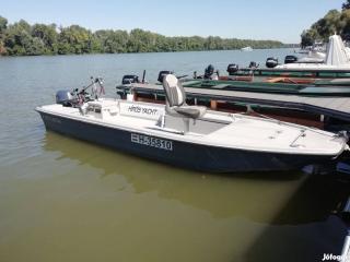 Hírős Yacht Fish Pro Yamaha 25 vagy Yamaha 9.9