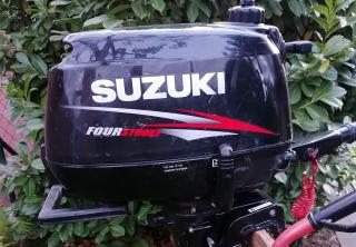 Suzuki DF6 4 ütemű hosszú csónakmotor