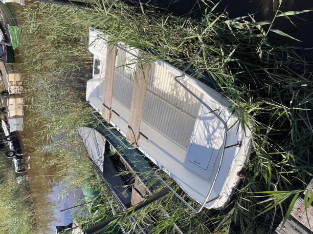 Trimarán Olasz csónak