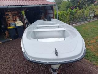 Tiszafishing boat