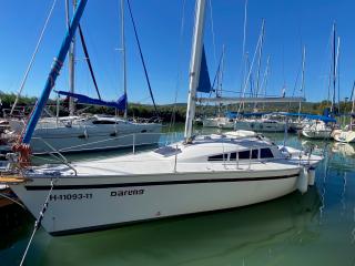 DARLING 32 vitorlás hajó