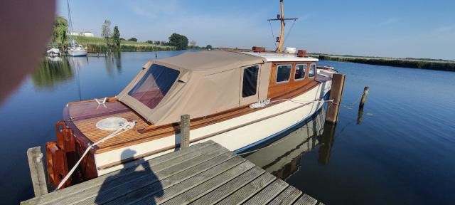 Gyönyörű hajó eladó