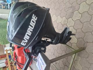 9.8 le Evinrude (Tohatsu) 4 ütemű, egygazdás, megkímélt motor eladó