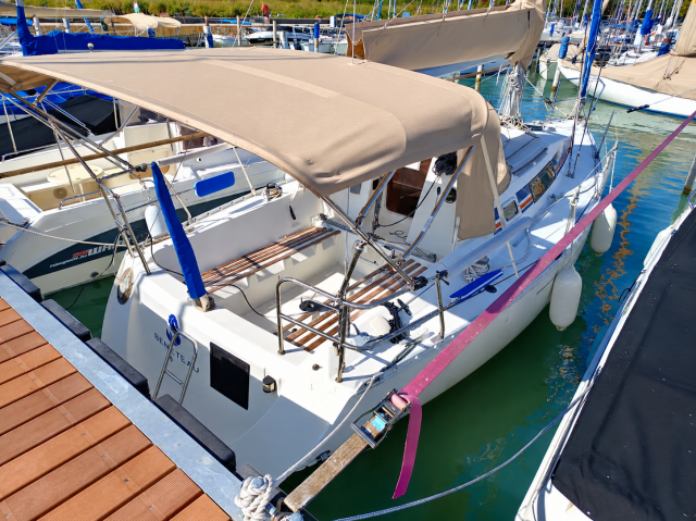 Beneteau First 285